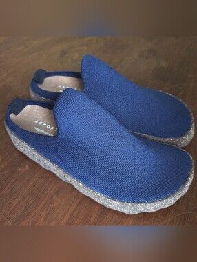Asportuguesas Slip-on in Navy